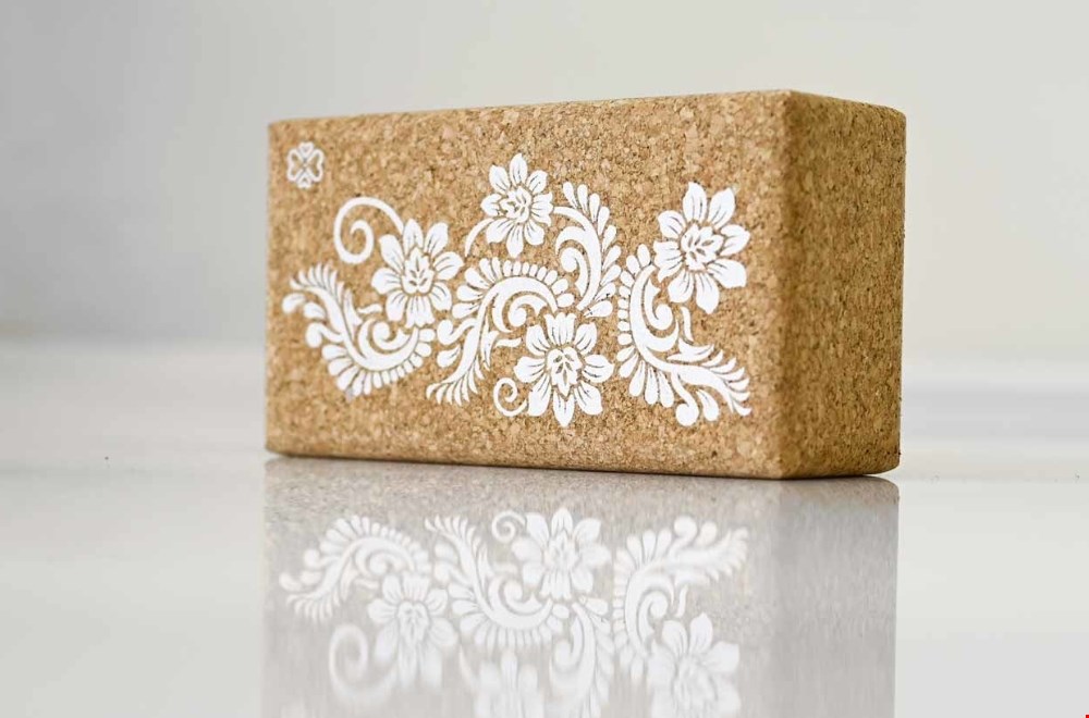 Hoe je yoga practice verandert met slimme props